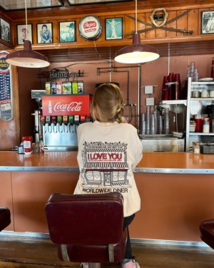 Dandy Diner Crew Neck Sweatshirts Cream | USA EM2-94169E15