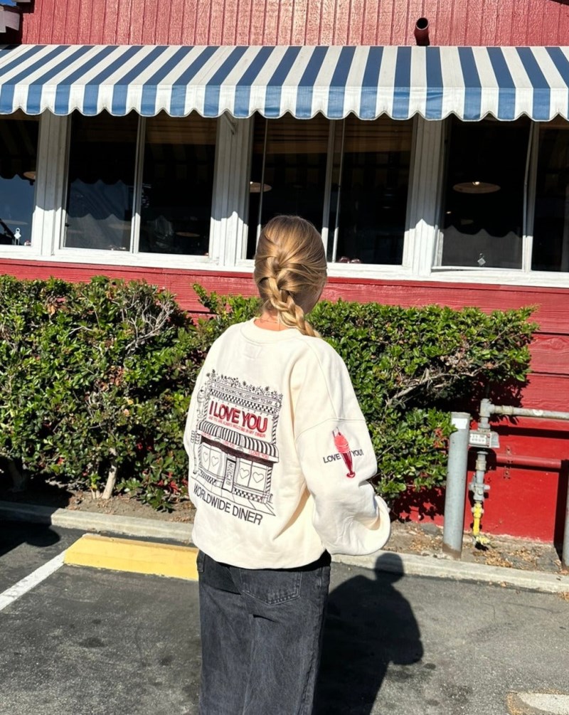 Dandy Diner Crew Neck Sweatshirts Cream | USA EM2-94169E15